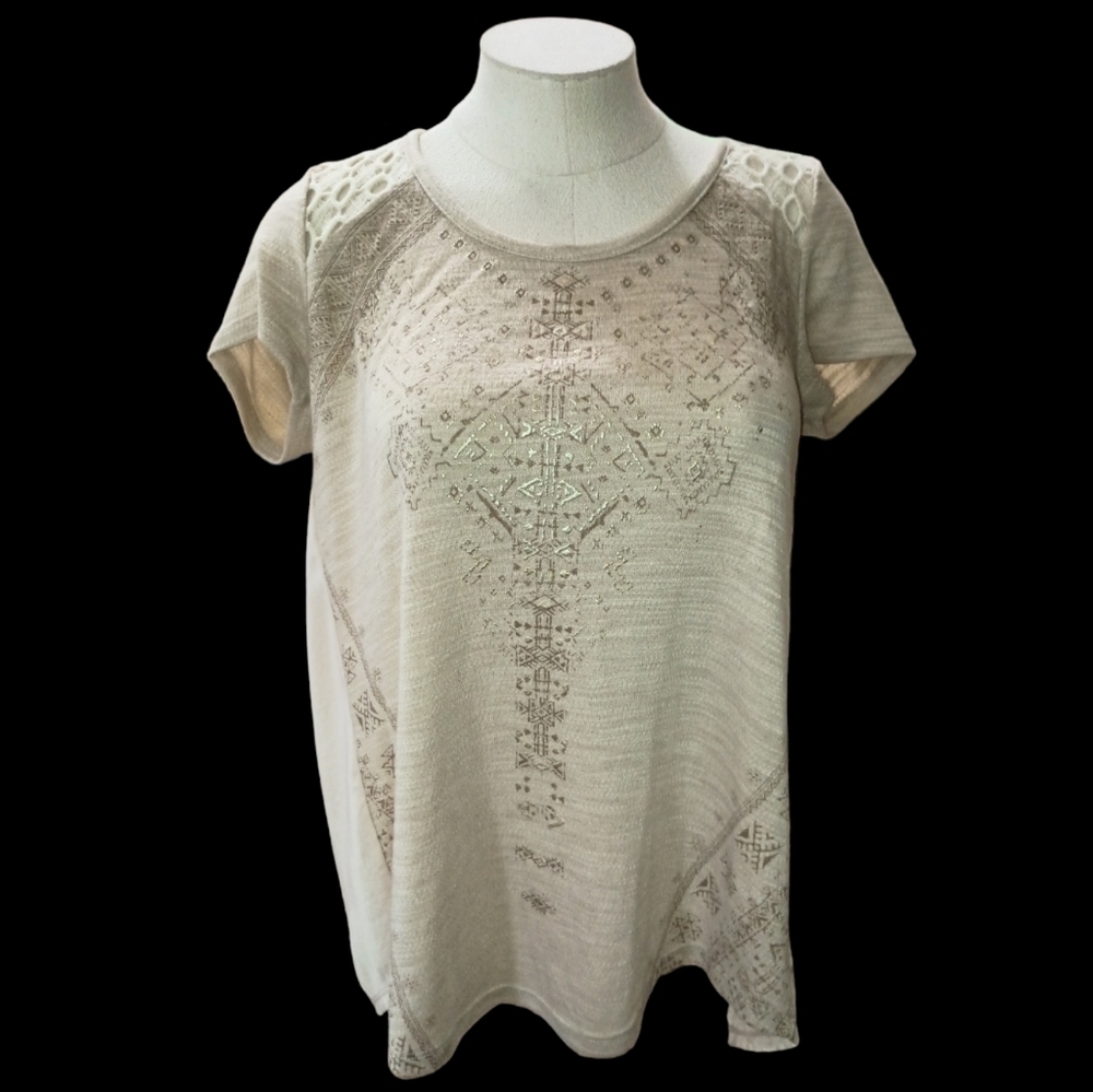 Miss Me Cream Colored Short Sleeve Open Back Blouse Size S